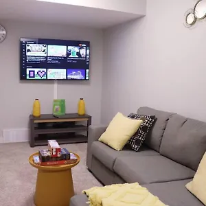 Deluxe 2 Bedroom With*netflix/cable/prime Holiday home