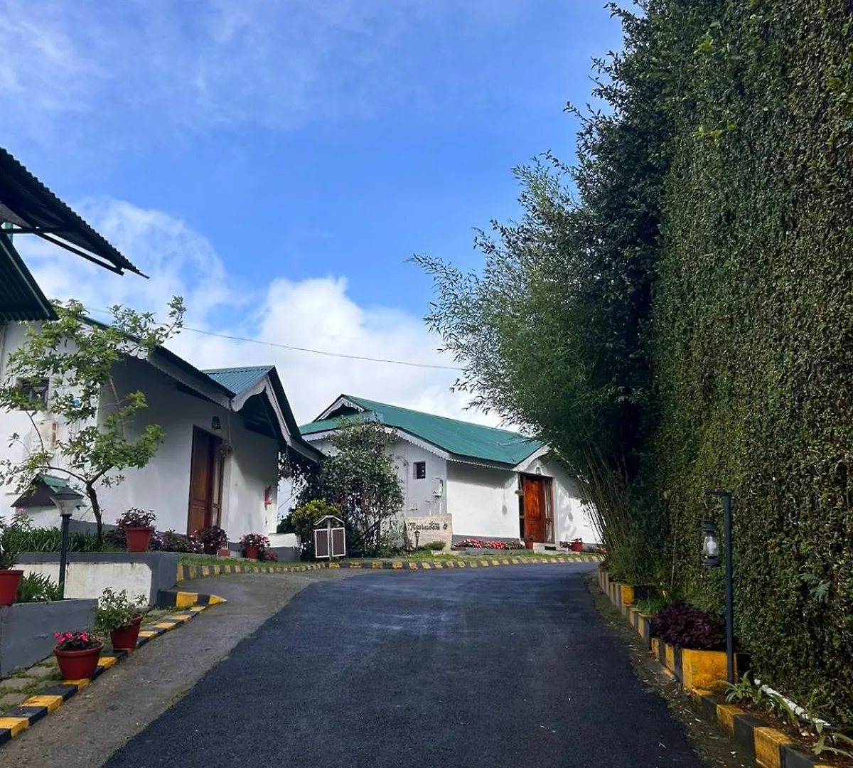 Deshadan Mountain Resort -The Highest Resort In Munnar Inde